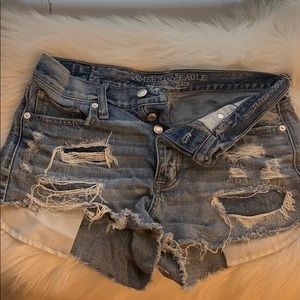 American Eagle distressed high rise shorts
